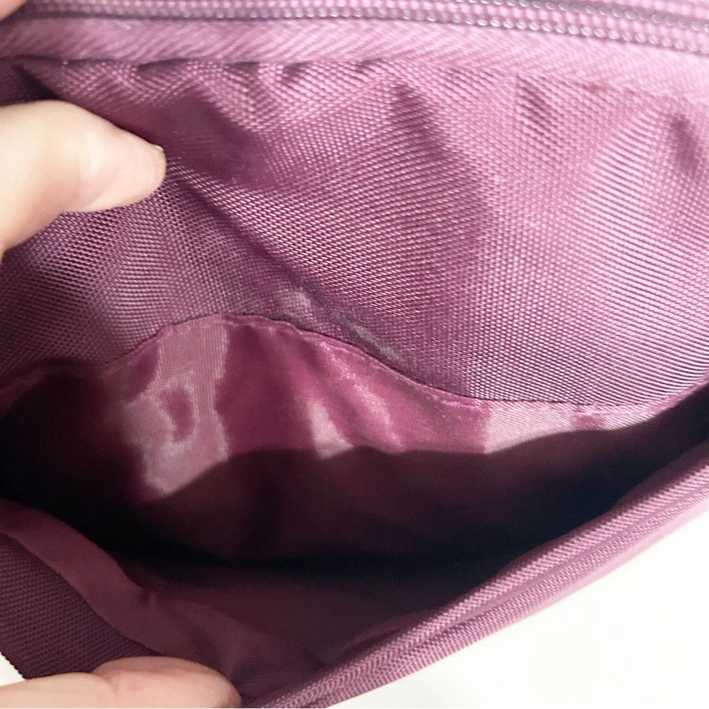 Travelon Anti-Theft Classic Crossbody Shoulder Bucket Bag Adjustable Strap 💜